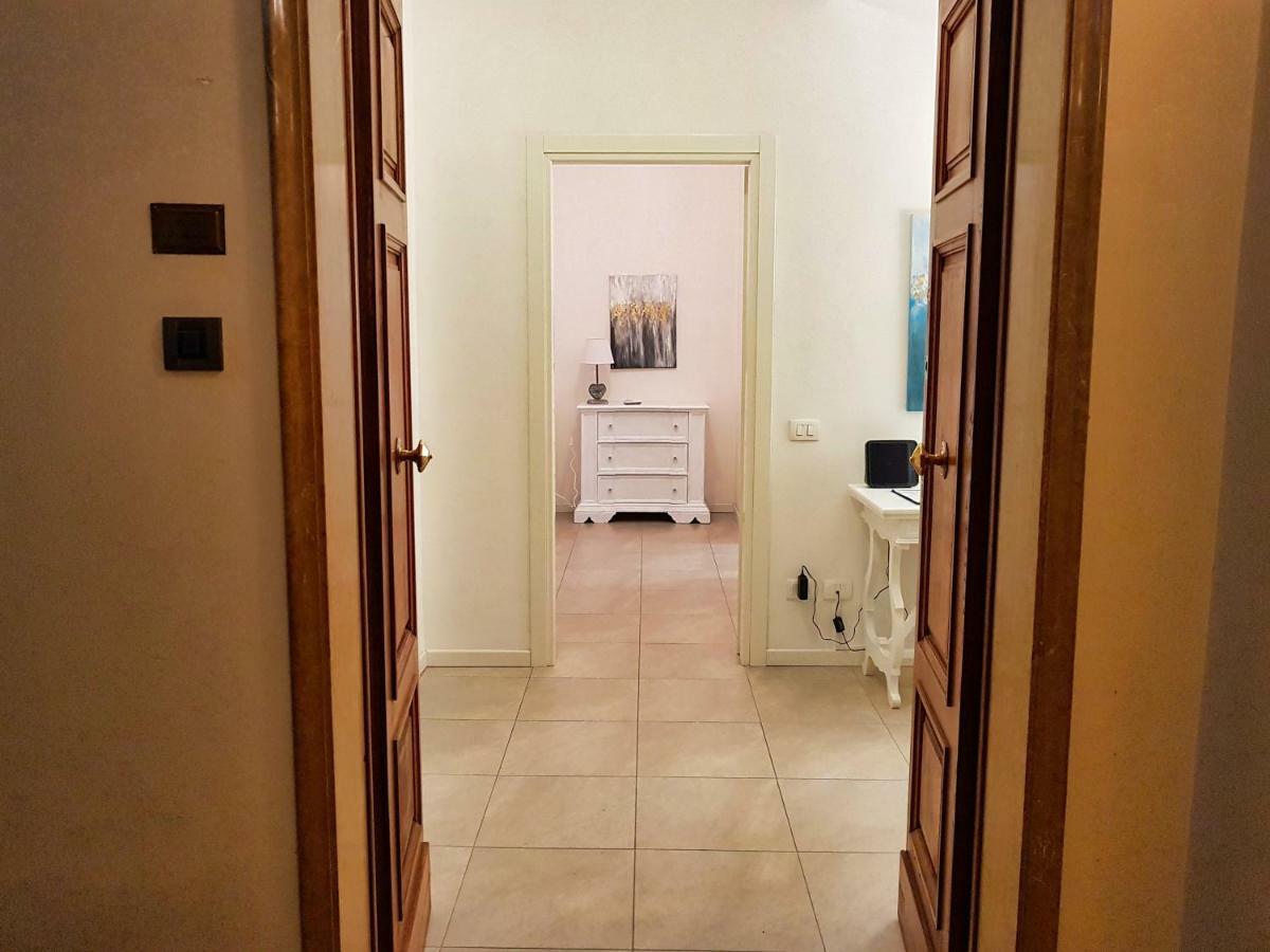 Deluxe Home Verona Luaran gambar