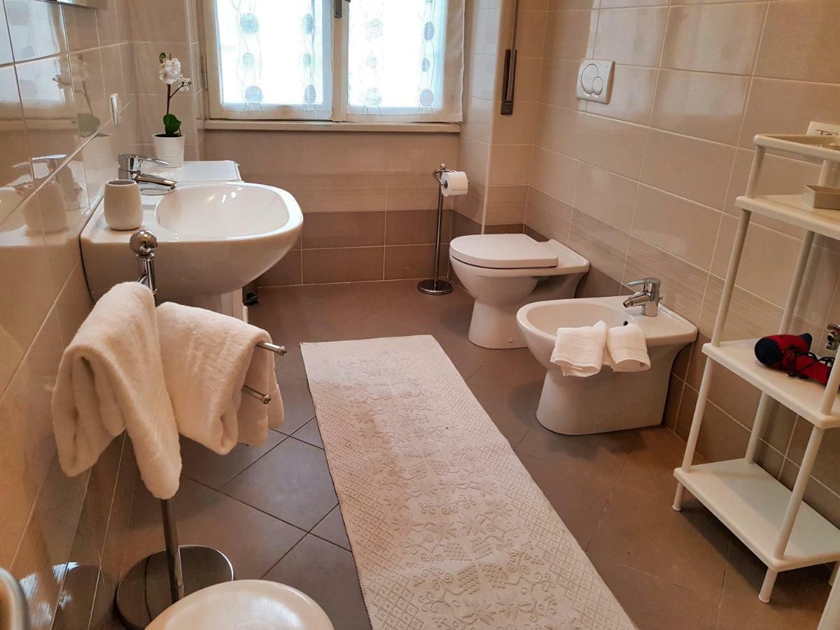 Deluxe Home Verona Luaran gambar